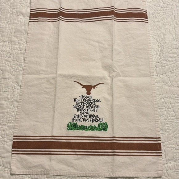 Swoozies hand towel University of Texas Longhorns UT - Picture 2 of 3